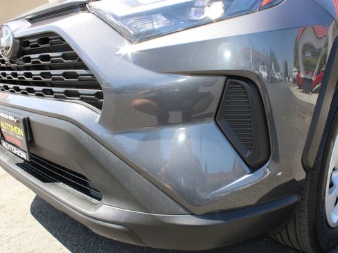Used 2024 Toyota RAV4 LE FWD image 3