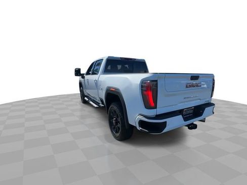 New 2026 GMC Sierra 2500 AT4 image 6