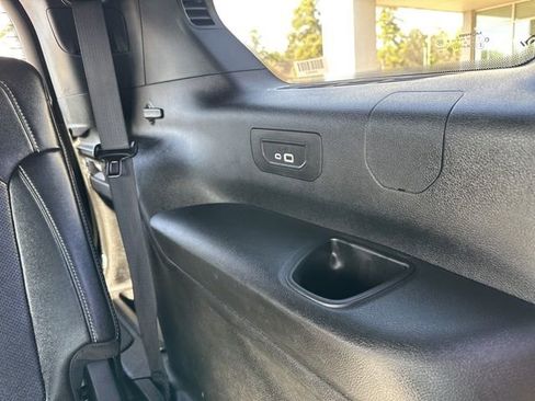 Certified 2024 Jeep Grand Cherokee L Limited w/ Luxury Tech Group II image 37