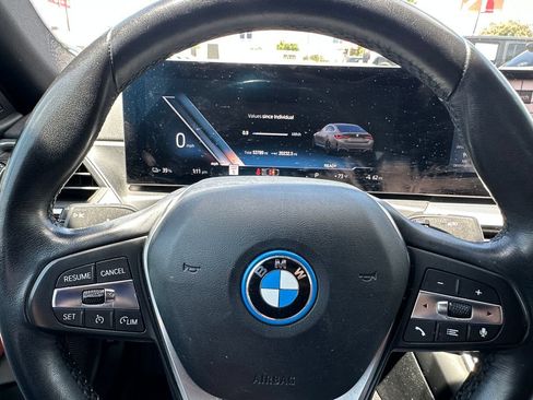 Used 2023 BMW i4 eDrive35 w/ Premium Package RWD image 26