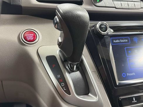 Used 2016 Honda Odyssey EX-L image 21