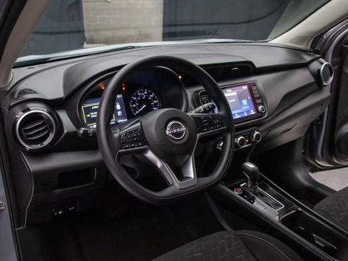 Used 2023 Nissan Kicks SV image 25