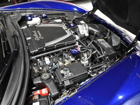 Used 2007 Chevrolet Corvette Coupe w/ Performance Package RWD image 45