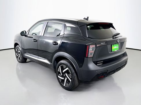 Used 2026 Nissan Kicks SV FWD image 7