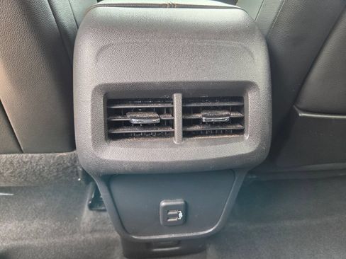 Used 2023 GMC Terrain AT4 AWD/4WD image 36