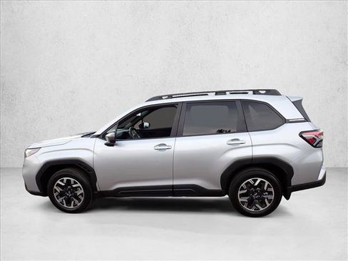 Certified 2026 Subaru Forester Premium AWD/4WD image 2