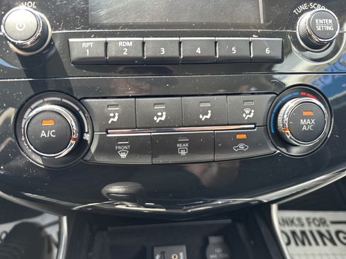 Used 2014 Nissan Altima 2.5 S w/ Display Audio Package FWD image 18