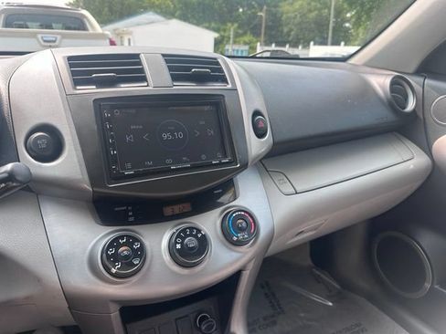 Used 2007 Toyota RAV4 2WD image 16