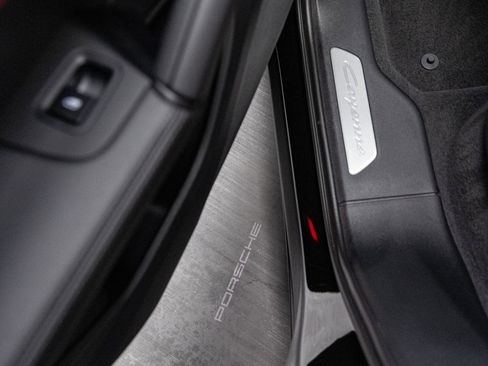 New 2026 Porsche Cayenne E-Hybrid Coupe image 25