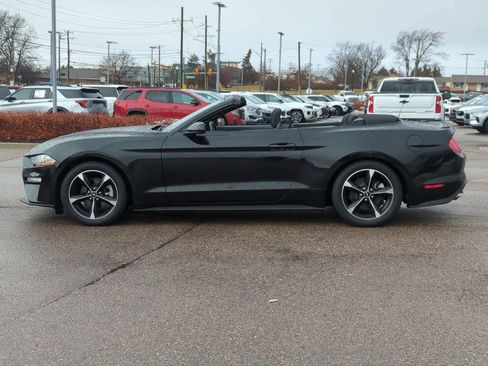 Used 2018 Ford Mustang Convertible w/ Equipment Group 101A image 5