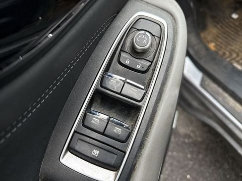 Used 2020 Subaru Outback Limited image 16