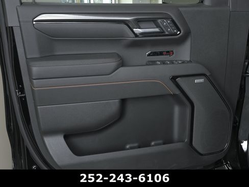 Used 2026 GMC Sierra 1500 AT4 w/ AT4 Premium Package AWD/4WD image 24