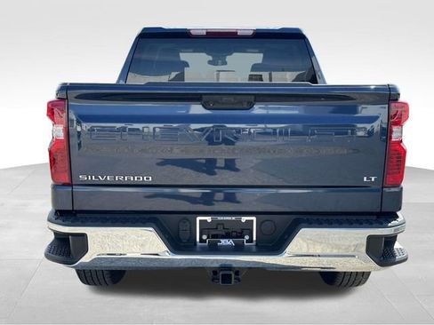 Used 2022 Chevrolet Silverado 1500 LT AWD/4WD image 25