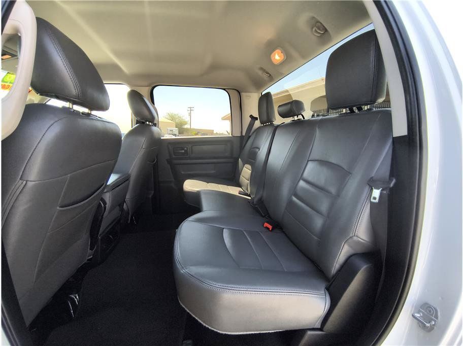 Used 2016 RAM 1500 Express RWD image 10
