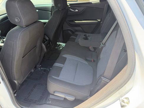 Used 2024 Chevrolet Blazer LT w/ Convenience Package FWD image 16