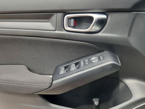 Used 2025 Honda Civic Sport image 20