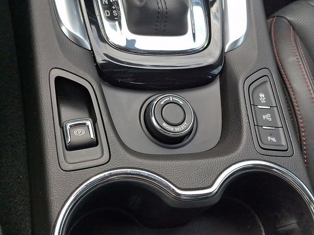 Certified 2017 Chevrolet SS RWD image 26