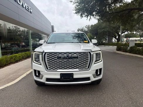 Used 2023 GMC Yukon Denali AWD/4WD image 2