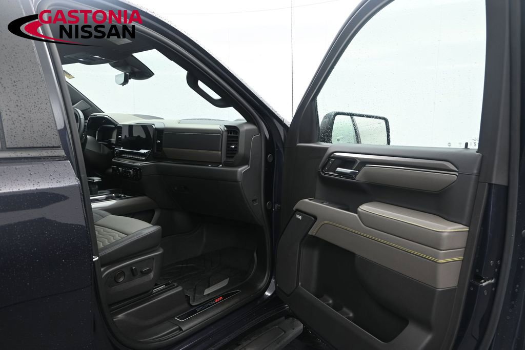 Used 2024 Chevrolet Silverado 1500 ZR2 w/ Technology Package AWD/4WD image 15