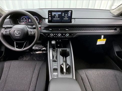 New 2026 Honda Accord SE image 6