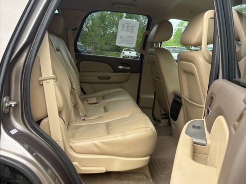 Used 2011 Chevrolet Tahoe LT w/ Suspension Package, Off-Road AWD/4WD image 12