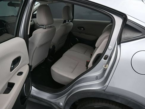 Used 2017 Honda HR-V EX image 18