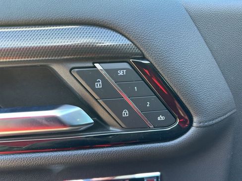 Used 2022 GMC Sierra 1500 AT4 w/ AT4 Preferred Package image 17