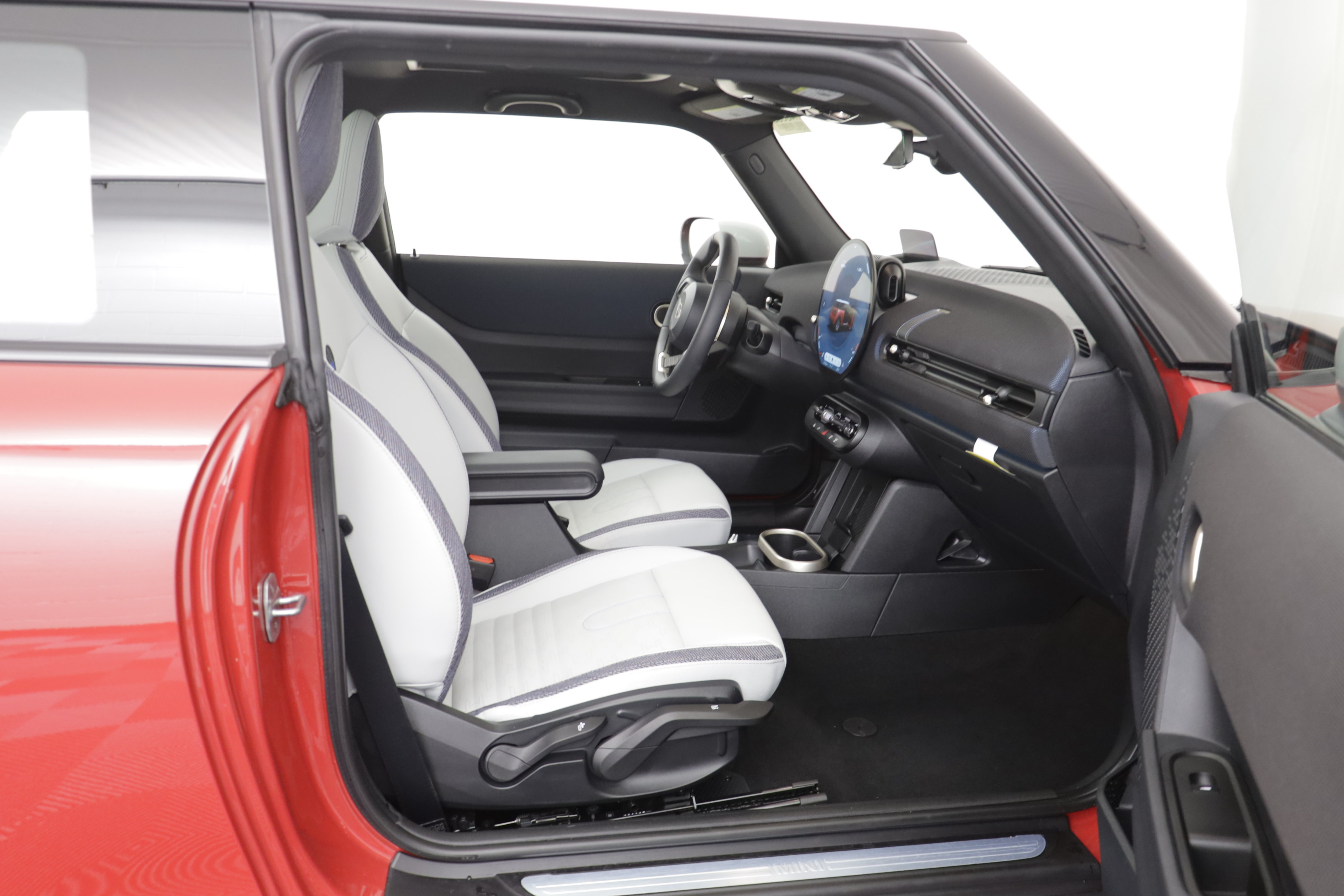 Certified 2026 MINI Cooper 2-Door Hardtop FWD image 16