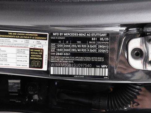 Certified 2025 Mercedes-Benz GLC 350e 4MATIC image 39