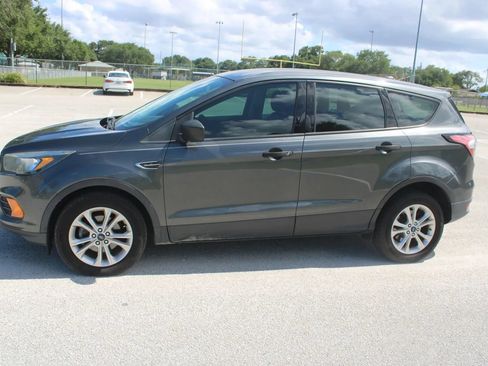 Used 2018 Ford Escape S FWD image 5