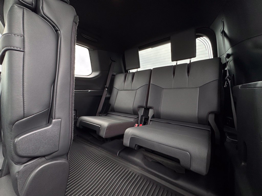 Used 2024 Lexus GX 550 w/ Accessory Package (31) AWD/4WD image 22
