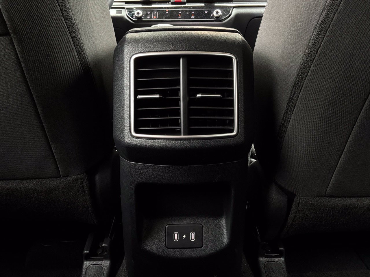 Used 2026 Kia Sportage LX FWD image 12