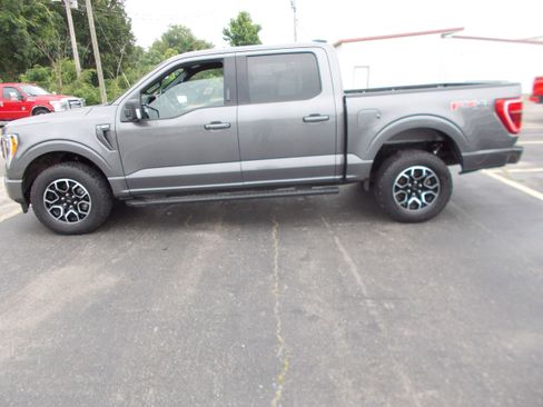 Used 2022 Ford F150 XLT w/ Equipment Group 302A High image 5