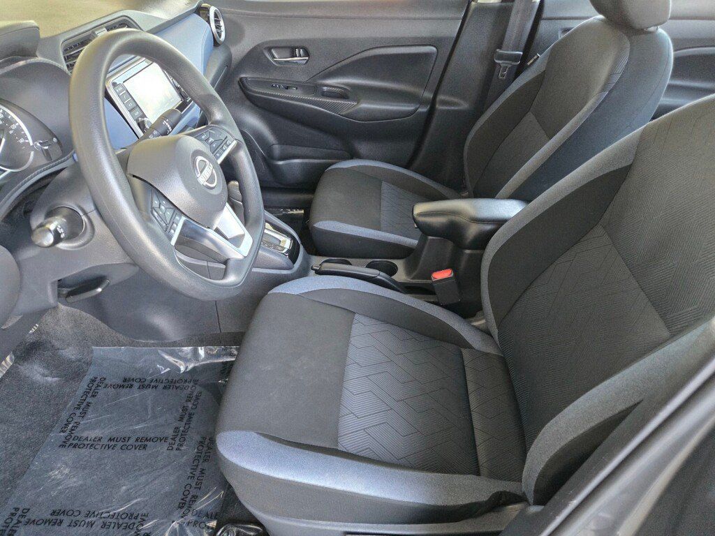 Used 2024 Nissan Versa SV FWD image 20