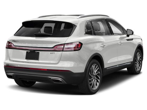 Used 2020 Lincoln Nautilus Reserve w/ Equipment Group 201A FWD image 36
