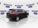 Used 2021 Ford Escape SE image 2