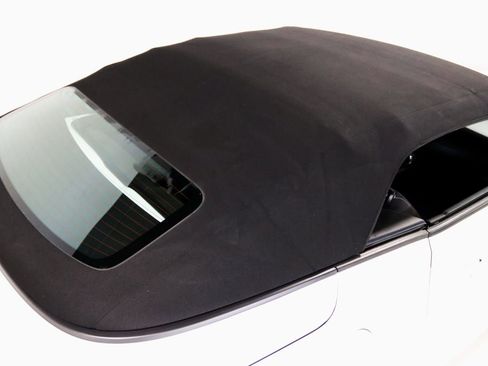 Used 2018 Chevrolet Camaro LT w/ RS Package image 21