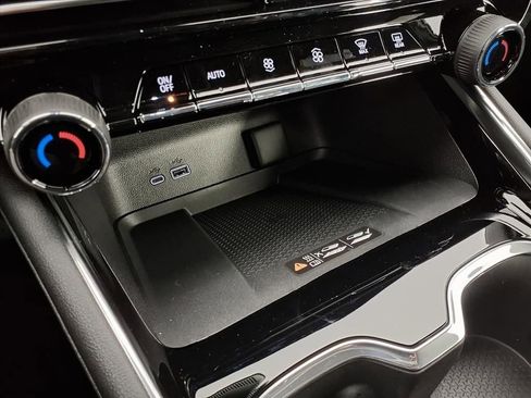 New 2026 Chevrolet Traverse LT w/ Driver Confidence Package image 10