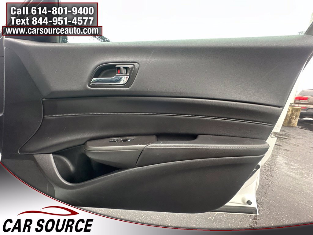Used 2018 Acura ILX w/ AcuraWatch Plus Package FWD image 28