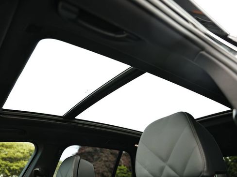 Certified 2026 BMW X5 M60i w/ Parking Assistance Package image 19