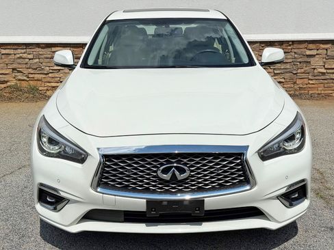 Used 2020 INFINITI Q50 Luxe w/ Essential Package (3.0T Luxe) AWD/4WD image 5