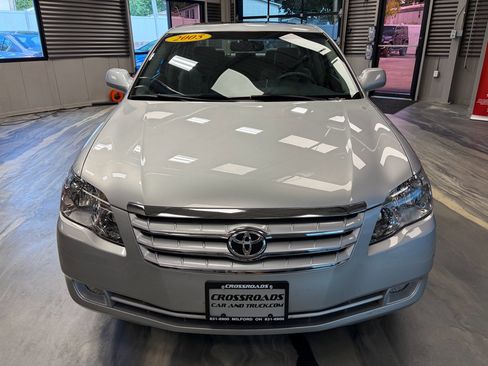 Used 2005 Toyota Avalon XLS FWD image 38