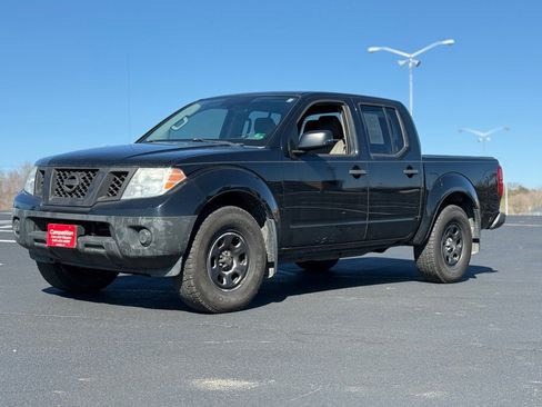 Used 2012 Nissan Frontier S image 1