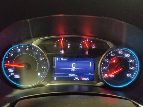 Used 2021 Chevrolet Equinox LT image 23