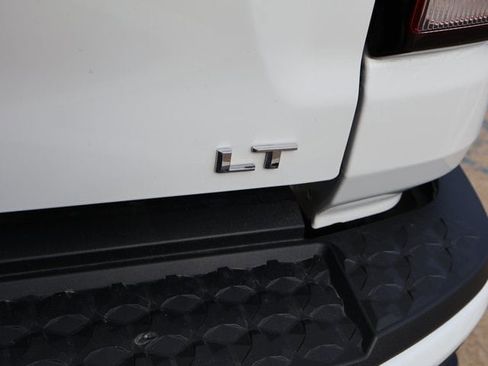 Used 2024 Chevrolet Colorado LT w/ LT Convenience Package image 31