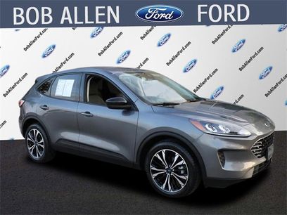 Used 2021 Ford Escape SE w/ SE Sport Appearance Package