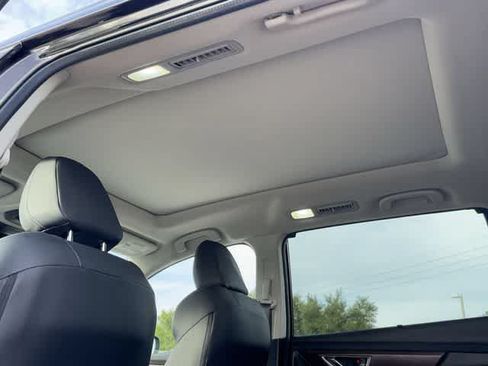 Certified 2024 Subaru Ascent Touring AWD/4WD image 17