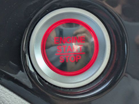 Used 2021 Honda Pilot Elite image 36