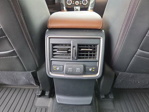 Used 2022 Subaru Forester Touring w/ Popular Package #2 AWD/4WD image 12
