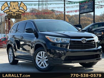 Used 2016 Toyota Highlander LE